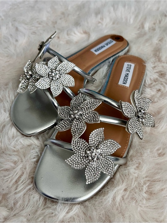 Steve Madden Shoes - **NWOT** Steve Madden LUKA Silver Crystal Rhinestone Floral Slides Sandals